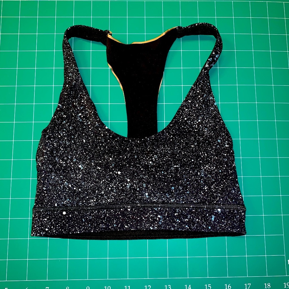Lululemon sports bra